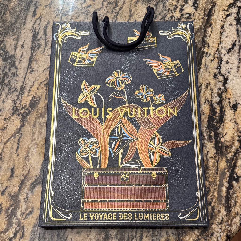 Louis Vuitton 2025 Special Edition Holiday Bag Louis Vuitton 2025 Special Edition Holiday Bag